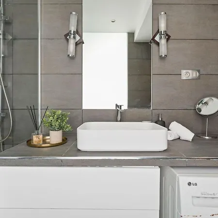 Bnbnova - 1br - Arc De Triomphe & Champs-elysees