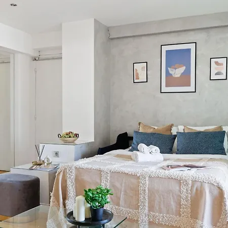 Lägenhet Bnbnova - 1br - Arc De Triomphe & Champs-elysees Paris